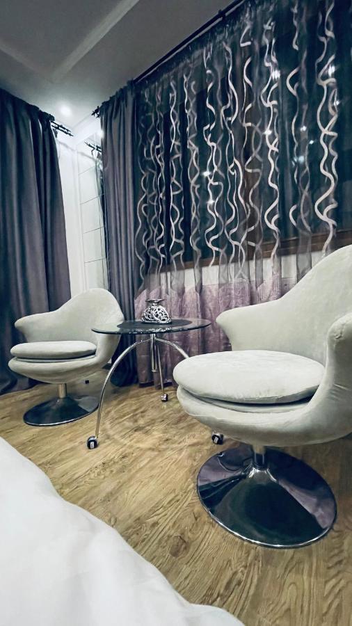 Ami Residence Bucharest Airport,Therme&Free Parking 奥托佩尼 外观 照片