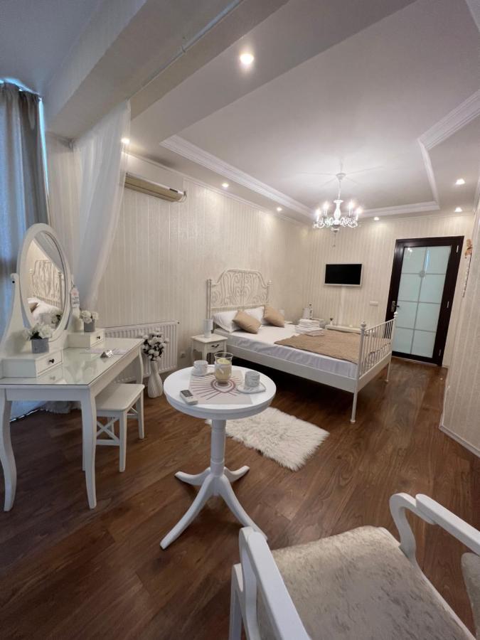 Ami Residence Bucharest Airport,Therme&Free Parking 奥托佩尼 外观 照片